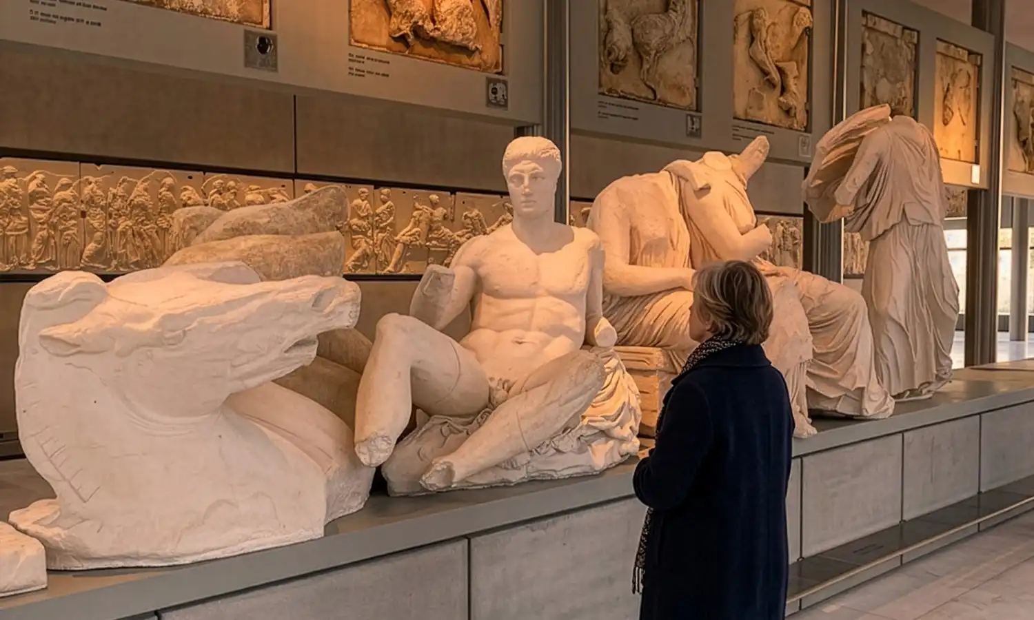 Tour al atardecer Museo de la Acrópolis y la colina de la Acrópolis